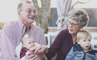 The Easy Travel Lodging Ultimate Guide to Midterm Rentals for Grandparents: Reconnecting with Loved Ones